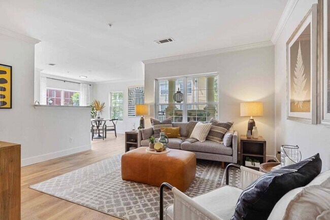 Photo - Sofi At Salem Station