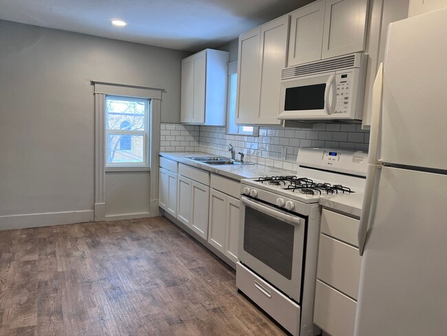 3361 Van Buren St Unit 3361 Van Buren St Unit B (2)