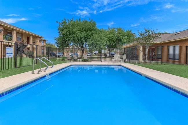 Beeville Station Apartments