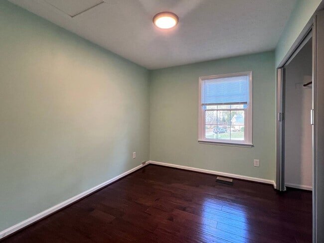 Photo - 109 Carmel Woods Ct