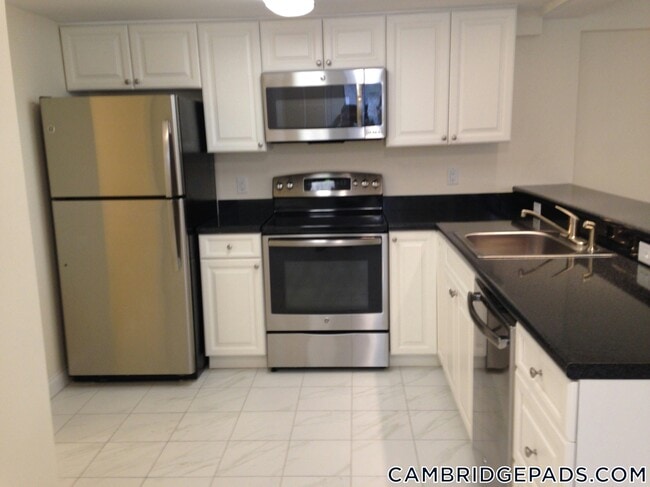 Photo - 55 Langdon St Apartment Unit B