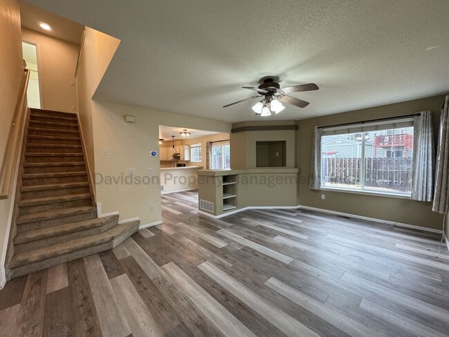Photo - Gorgeous 5 Bedroom House in Stetson Hills