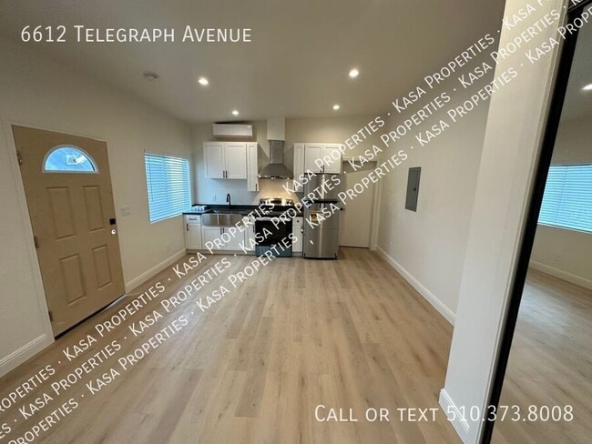 Photo - 6612 Telegraph Ave