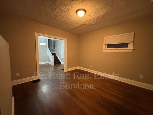 Photo - 1025 Richmond Ave