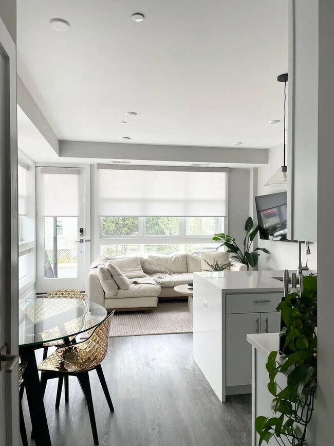 Photo - 1100 S Highland St Unidad 2