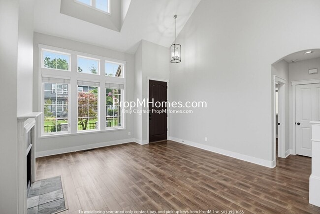 Photo - 11641 SW Grenoble St