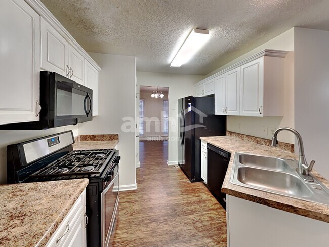 Photo - 170 Steeple Chase Trail