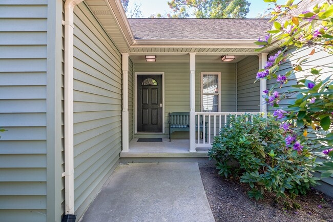 Photo - 602 Sycamore Rd