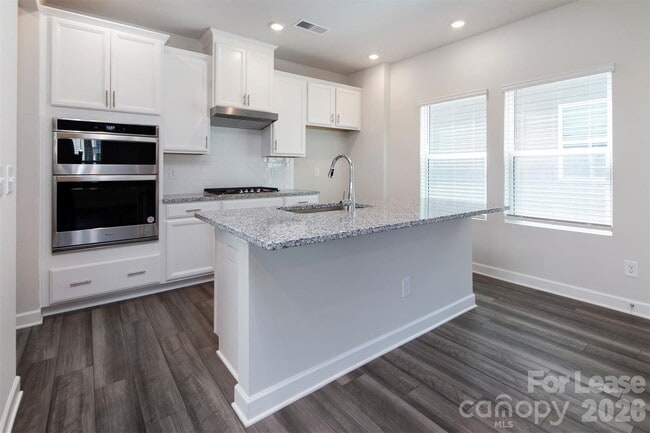 Photo - 11024 Broadbent Ct