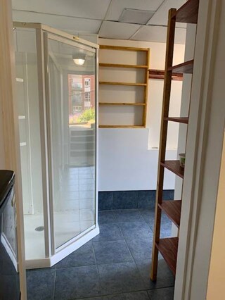 Photo - 306 Esmond Av