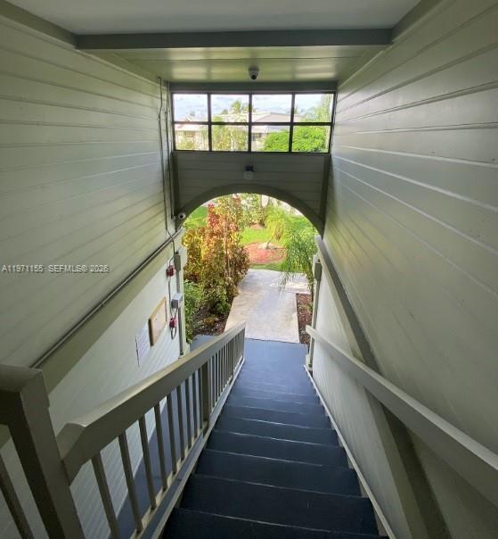 Photo - 811 NE 199th St Unit 202-33