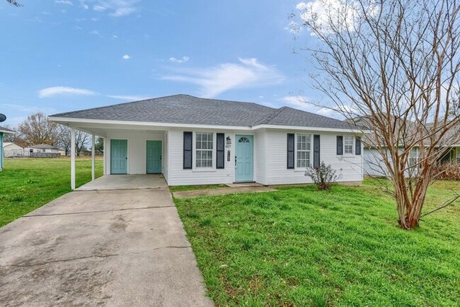 Photo - 607 Oldham St