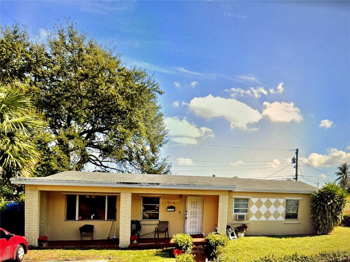 Photo - 16321 NW 18th Ave