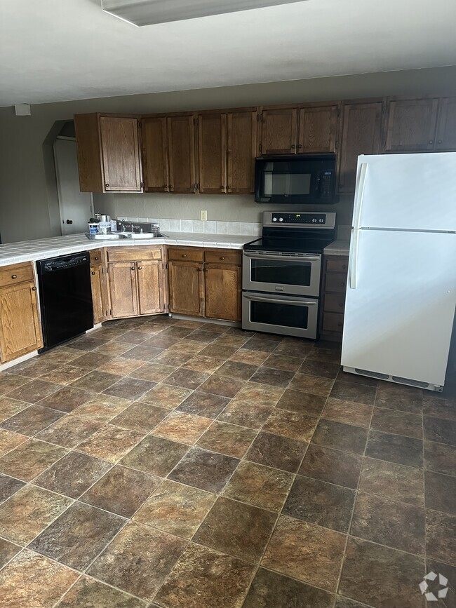 Building Photo - 7301 Alatna Ave Rental