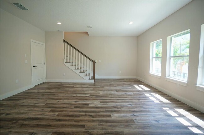 Photo - 3124 W Azeele St