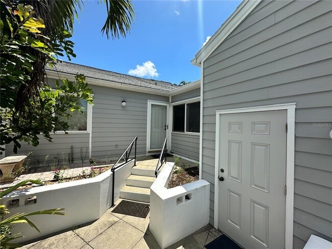 1207 Spoonbill Landings Cir