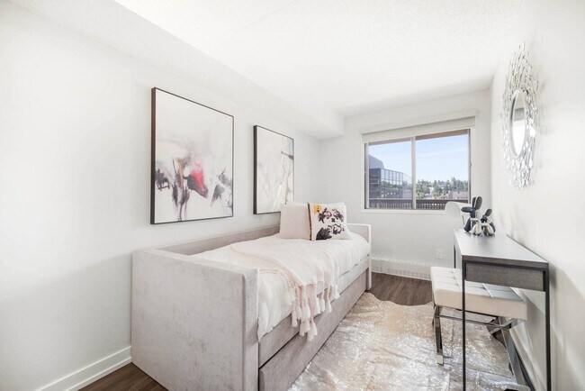 Photo - Royal View Apartments