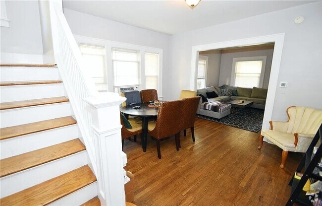 Building Photo - 61 Morningside Park Rental