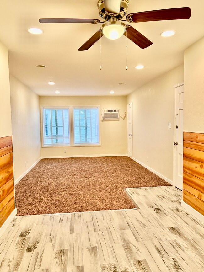 Photo - 1706 Scott Rd Unit 1706