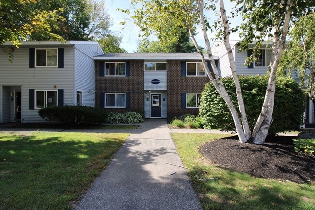 Building Photo - 616 Portland St Unit 72