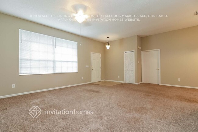 Photo - 1902 River Crossing Dr