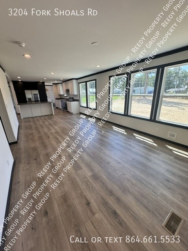 3204 Fork Shoals Rd