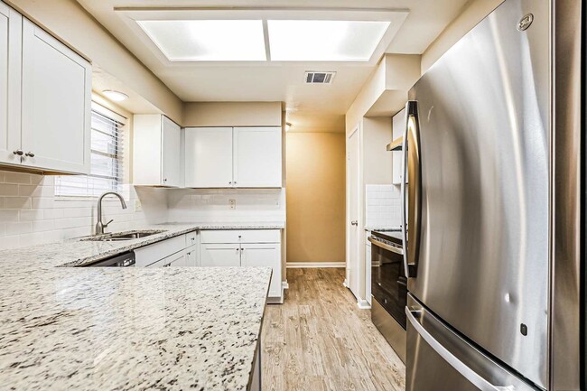 Photo - 18710 Twigsworth Ln