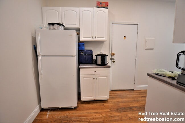 Photo - 313 Summit Ave Unit U4