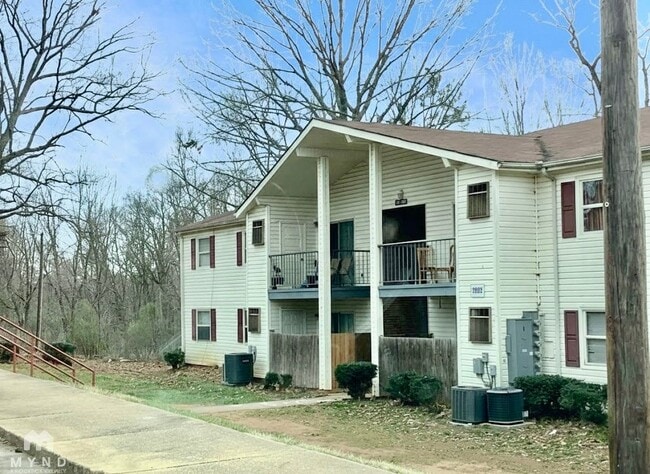 Building Photo - 7992 Shady Oak Trail