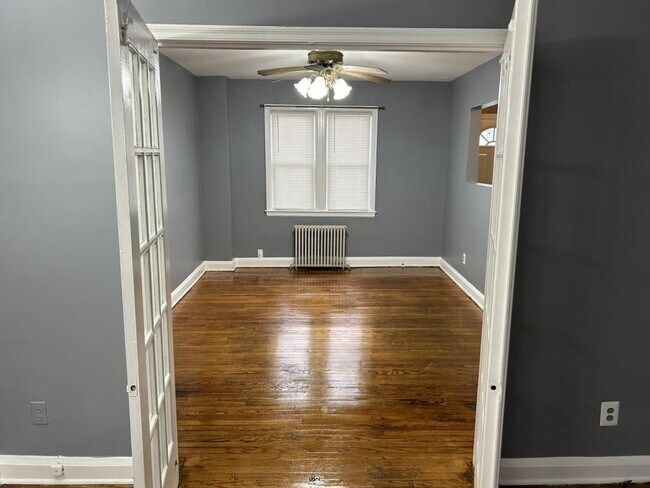 Photo - 4211 Hamilton Ave