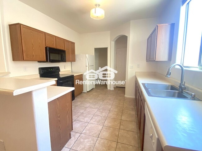 Photo - 1970 E Harrison St