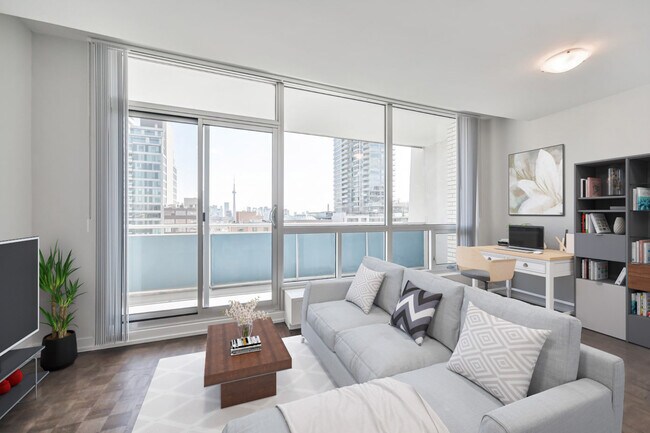 Photo - Prince Arthur Unit 00806