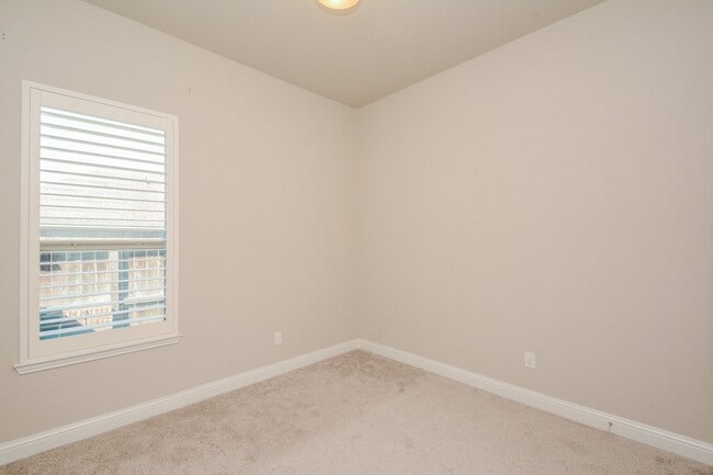 Building Photo - 3617 Bartlett Way Dr