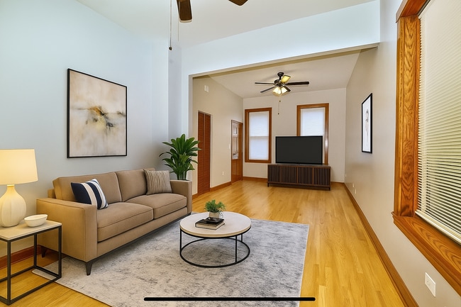 Building Photo - 1747 W Le Moyne St Unit 1 Rental