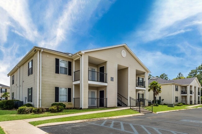 Bayou Landing - Bayou Landing Apartments