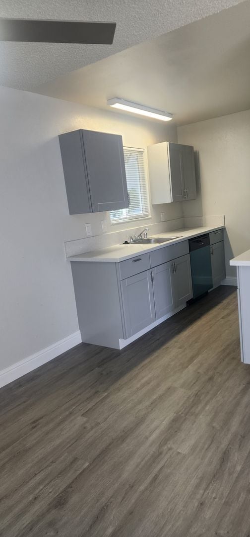 Photo - Florin Woods