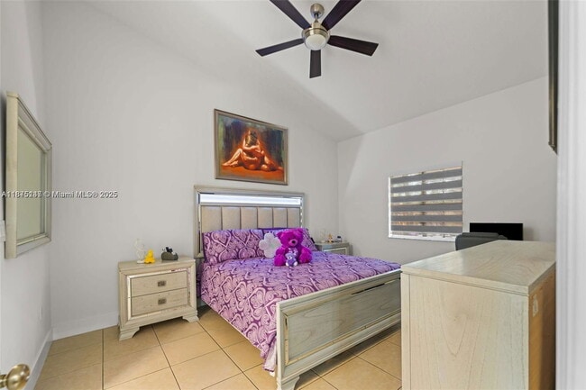 Photo - 3220 NE 11th Dr