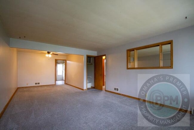Building Photo - ALANSCO 3331/3333 N 61 ST Unit 3331