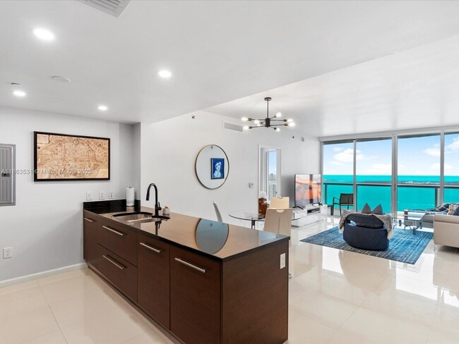 Photo - 465 Brickell Ave Unit 4605