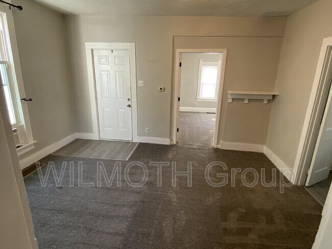 Photo - 510 W 5th St Casa