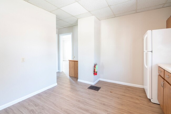 2110 College St Unit 2