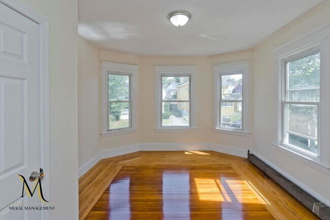 Photo - 20 Sachem St Unit Second Floor