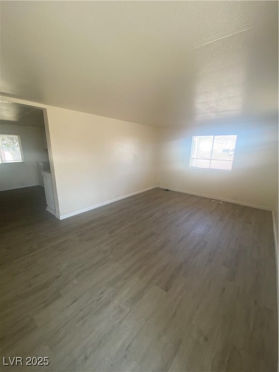 Photo - 2420 E Lewis St