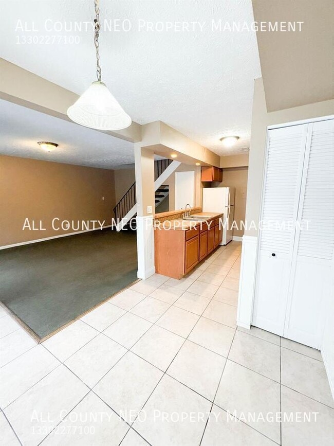 Photo - 2480 Raber Rd