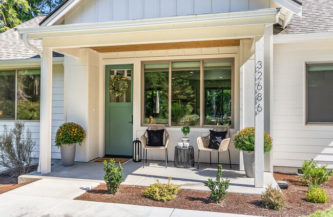 Photo - 32686 NE Big Rock Rd