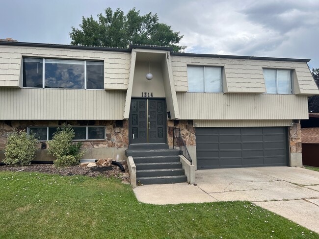 Photo - 1314 E 580 S St House