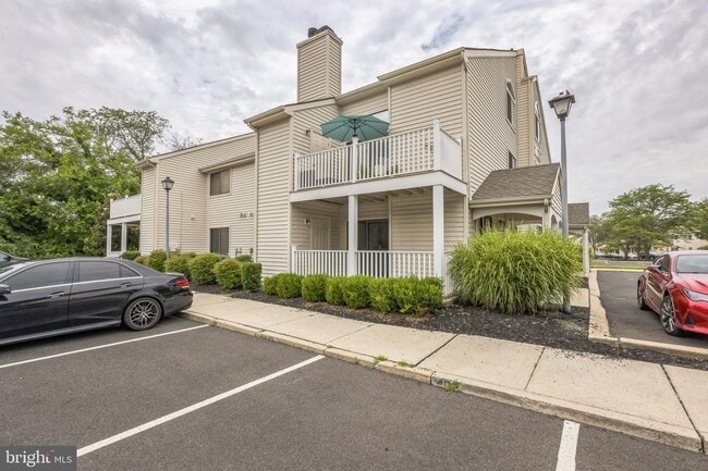 Building Photo - 2201 Sandra Rd Unit 2201 Rental