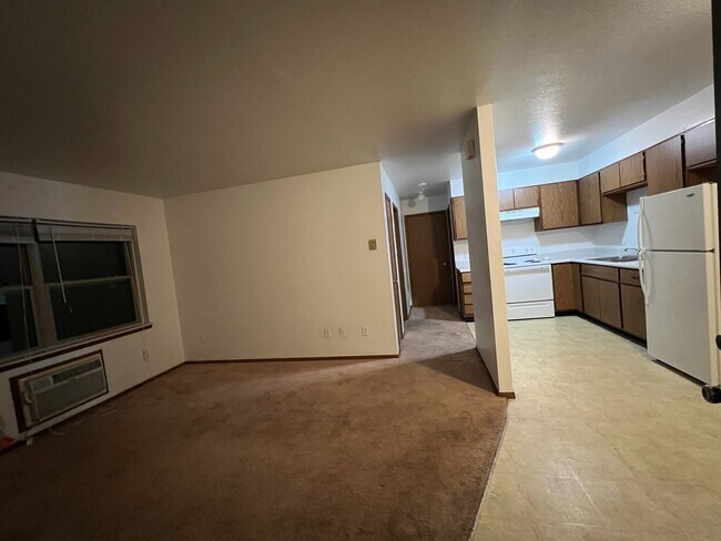 Photo - 125 Crescent Lake Rd