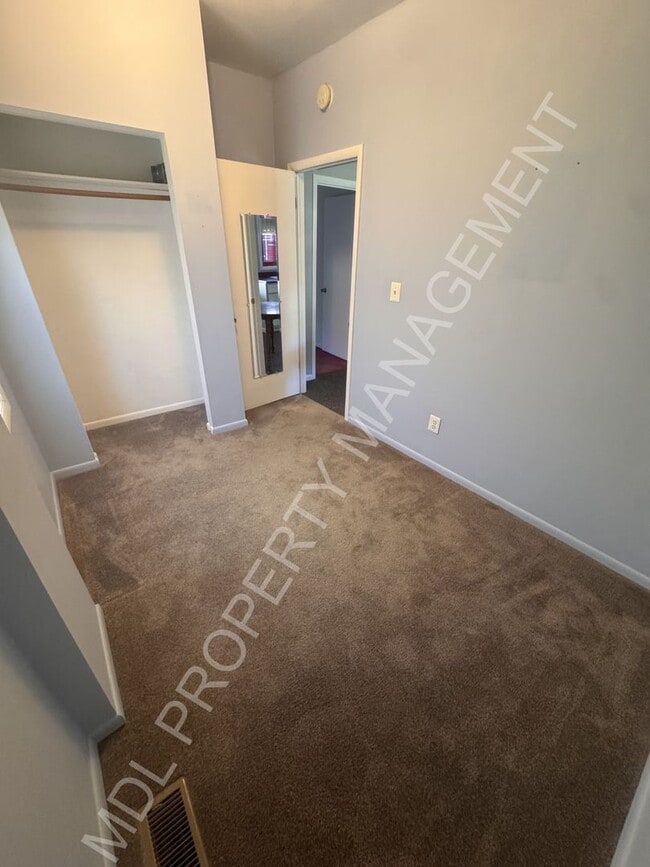 403 Polk St