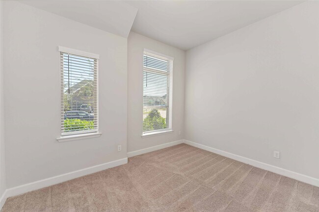 Photo - 20611 Morgan pasture Ln